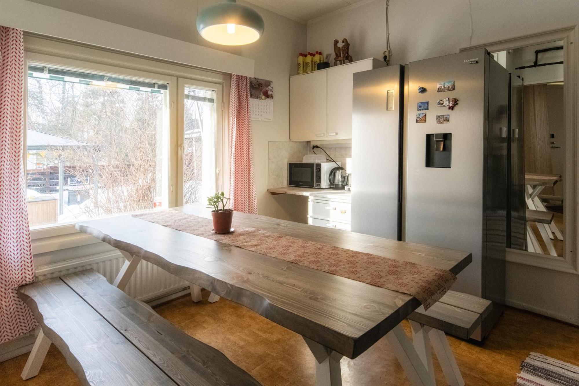 Kalle'S Unluxury Guest House Cl0Sed From 1St Of Feb 2025 Helsinki Room photo